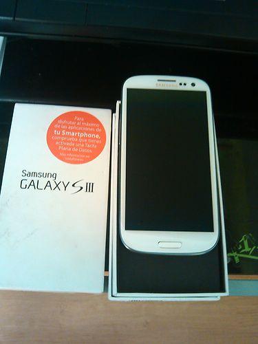 samsung galaxy s3 blanco libre con todo. 240E.