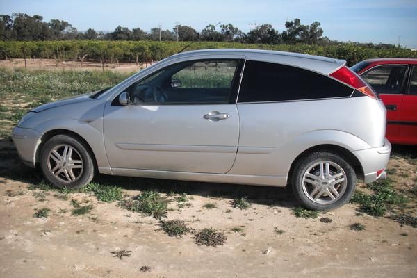 se vende ford focus 1.6 16 valvulas o cambio