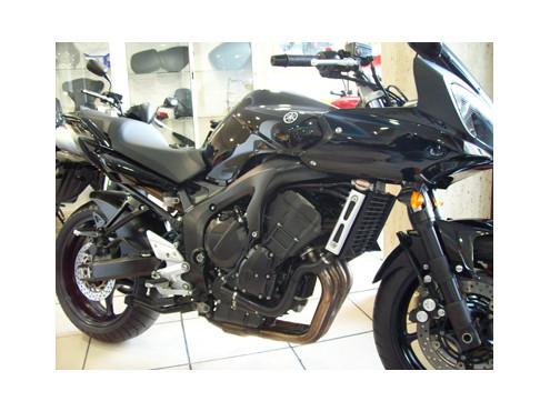 YAMAHA FZ6-S  S2 FAZER