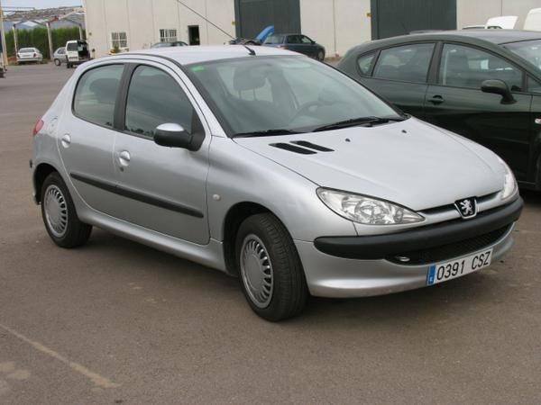 PEUGEOT 206 1.4 HDI 70 CV 5 PUERTAS DEL 2.004