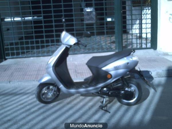 Se Vendo peugeot vivacity 50cc. . .