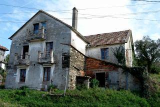 in Pontedeume,  Galicia   - 126000  EUR