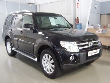 MITSUBISHI MONTERO KAITEKI 5P 3.2 DI-D AUT. 7 PLAZAS - Girona