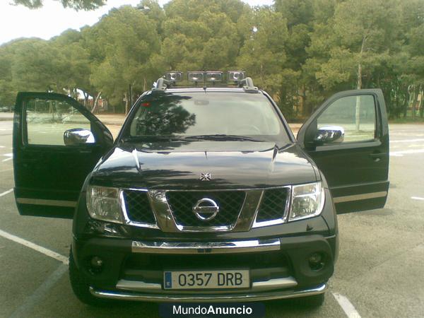 NISSAN NAVARA