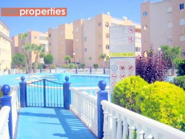 Apartamento en venta en San Luis, Alicante (Costa Blanca)