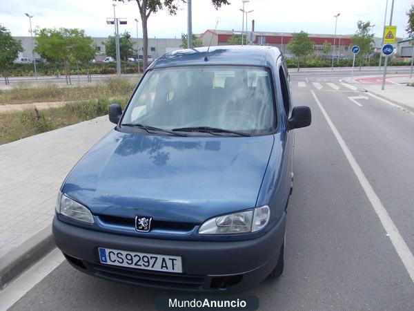 VENDO PEUGEOT PATNER 1.9D