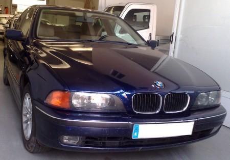 BMW Serie 5 525 TDS en Salamanca