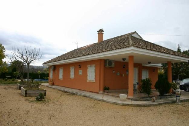 Chalet en venta en Ontinyent, Valencia (Costa Valencia)