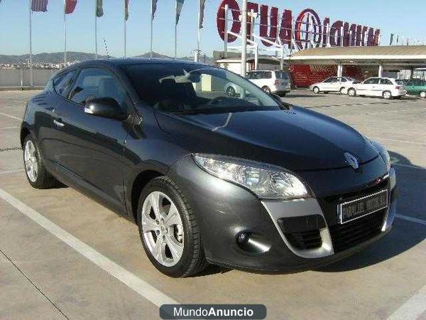 Renault Megane Coupe 1.6 16v Dynamique 110CV