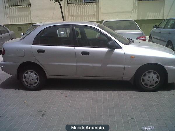 VENDO COCHE POR 1000 EUROS, BARATISIMO EN PERFECTAS CONDICIONES, ME URGE VENDERLO, ESTUPENDO, MOVIL 671422654