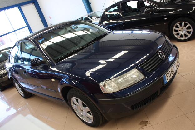 VOLKSWAGEN Passat 1.9 TDI 115 CV, 3.990€