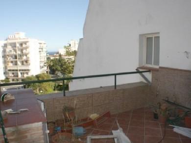 Apartamento con 2 dormitorios se vende en Benalmadena Costa, Costa del Sol