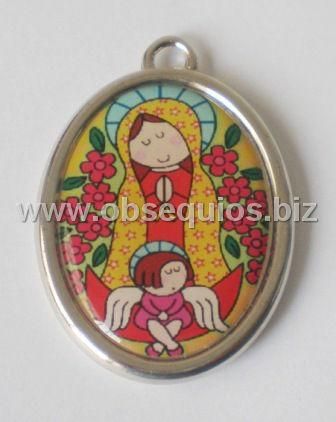 Bellas medallas de virgencitas plis!.