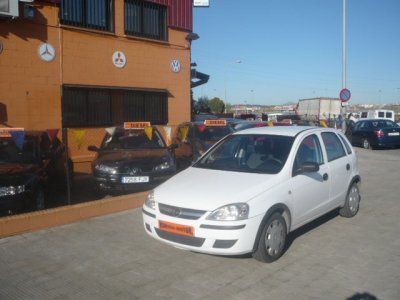 OPEL CORSA DCTI 1.3 - BARCELONA