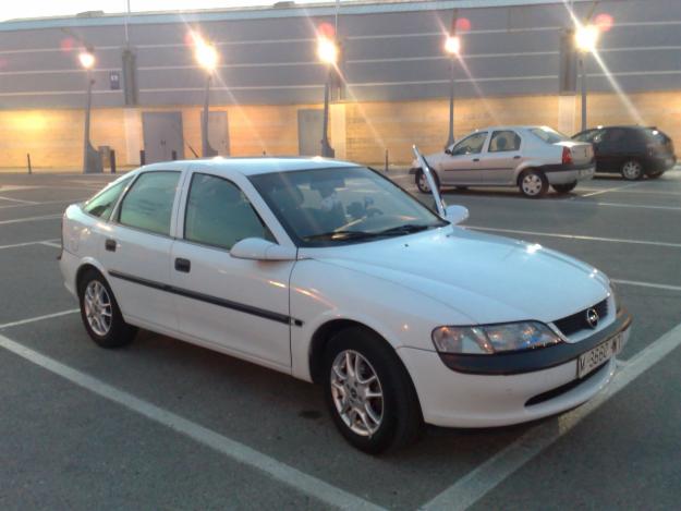 Opel Vectra 2.0 tdi, Llantas de aluminio, 1 año de Garantía.