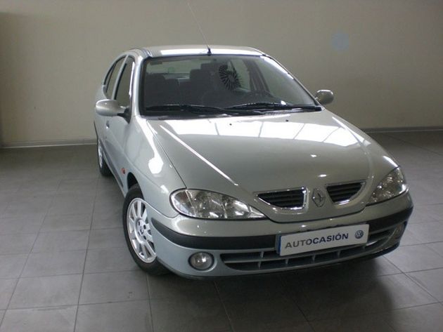 RENAULT MEGANE  CLASSIC 1.6 RXE