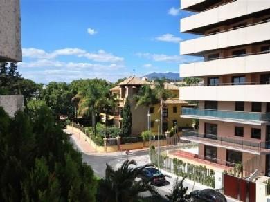 Apartamento con 1 dormitorio se vende en Marbella, Costa del Sol