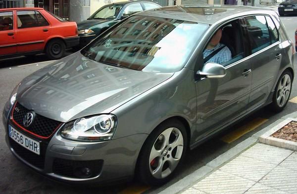 GOLF GTI TFSI DSG (200CV)