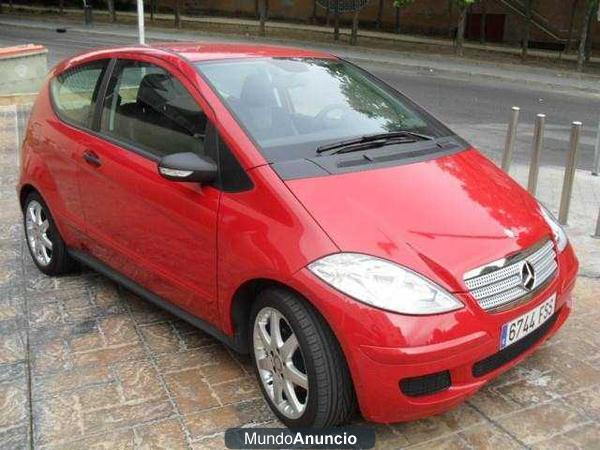 Mercedes-Benz A 180 CDI Red Black