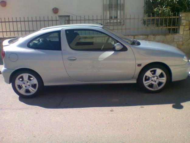 Renault megane coupe. 1850€