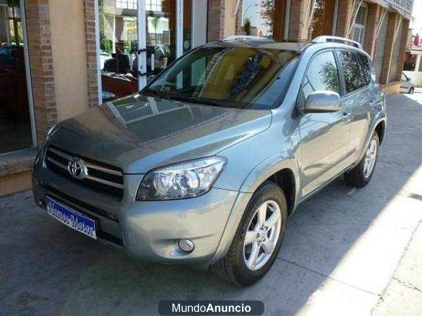 Toyota RAV 4  2.2D-4D Premium