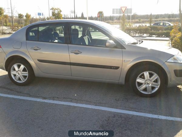 VENDO RENAULT MEGAME 1.5