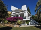 Chalet con 3 dormitorios se vende en Marbella, Costa del Sol - mejor precio | unprecio.es