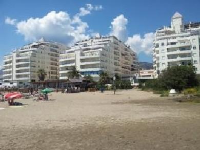 Apartamento con 2 dormitorios se vende en Marbella, Costa del Sol