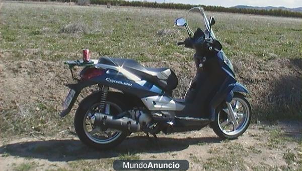 cambio mas diferncia scoter 300cc por moto carretera 50c