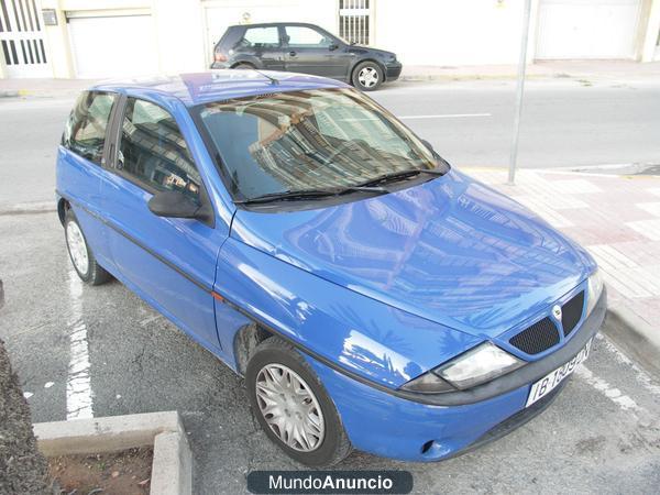 Vendo Lancia Y Elefante 1,1