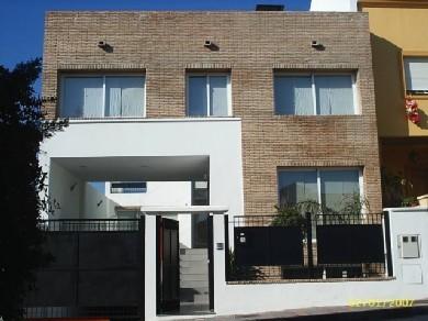 Chalet con 4 dormitorios se vende en Fuengirola, Costa del Sol