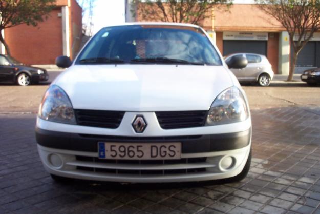 RENAUL CLIO 1.5 DCI 3-P COMERCIAL DIESEL del 2005