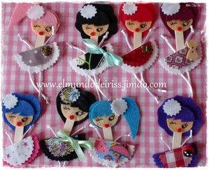 broches de muñeca, broches fieltro