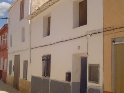 4b  , 3ba   in Zarra,  Valencia And Costa del Azahar   - 99500  EUR