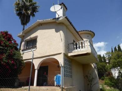 Chalet con 2 dormitorios se vende en Mijas Costa, Costa del Sol