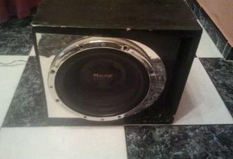 Vendo altavozsoundwoofer 600w para coche