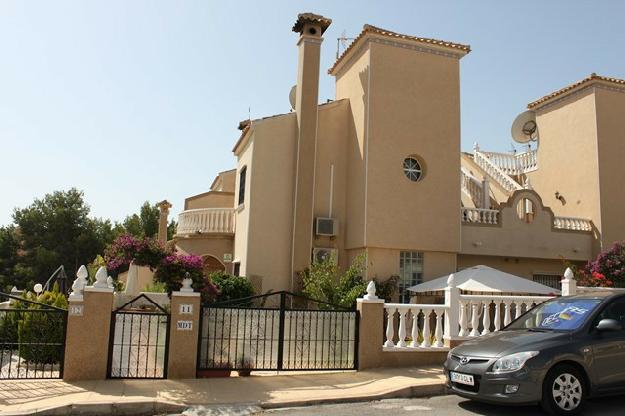 3b  , 2ba   in Villamartin,  Costa Blanca South   - 128000  EUR