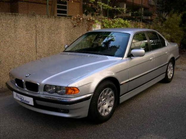 Venta de coche BMW 730 D AUT '01 en Las Rozas