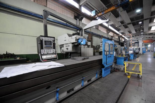 ZAYER BED TYPE MILLING MACHINE