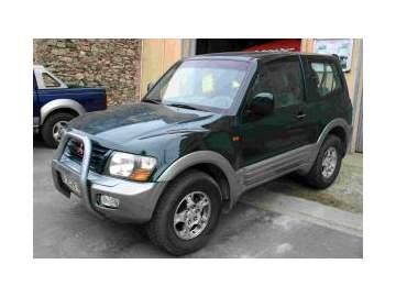 Mitsubishi Montero 3.2 DI-D año 2002...Automatico,piel,madera,defensas,gancho,climatizador