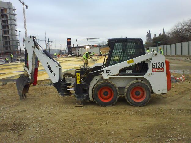 vendo bobcat S130 año 2007 como nueva