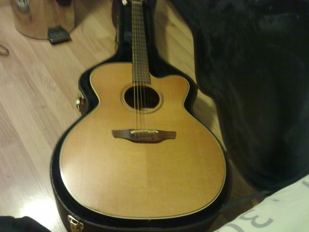 GUITARRA ACUSTICA TAKAMINE EAN-20 JUMBO...500E