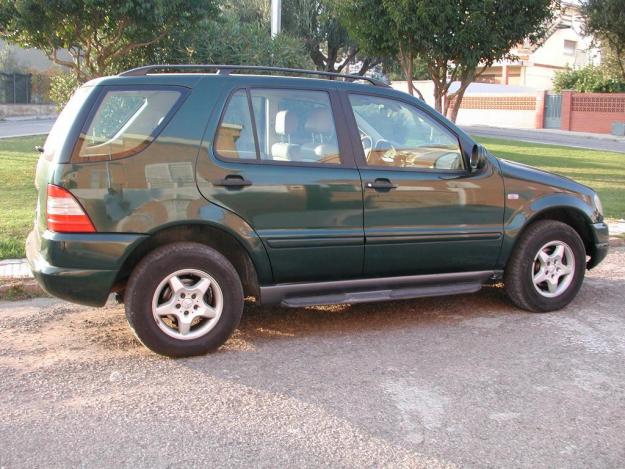 Mercedes-Benz ML 320 Automático