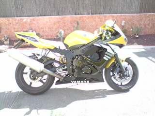 vendo yamaha r6 2004 muchos extras