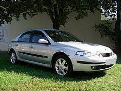 Venta de coche Renault LAGUNA 1.8i 16v Expression '02 en Valencia