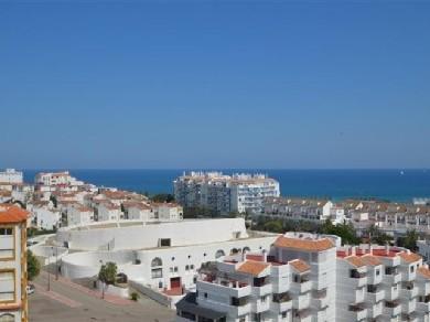 Apartamento con 2 dormitorios se vende en Estepona, Costa del Sol