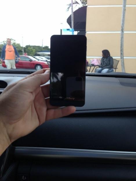 Blackberry Z10-16 Gb Nuevos - 12 Meses De Garantia