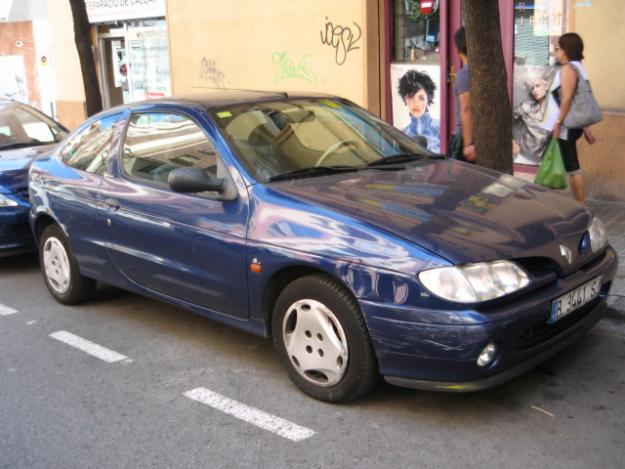 RENAULT Megane COUPE 1.6E 2p