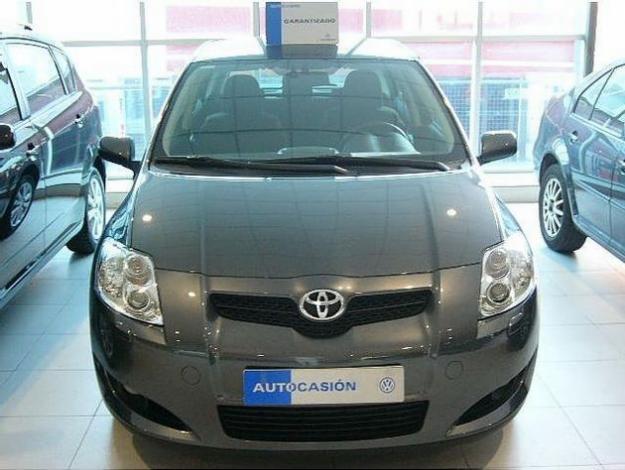 Comprar Toyota Auris Auris 2.0 D-4d Sol '07 en Murcia