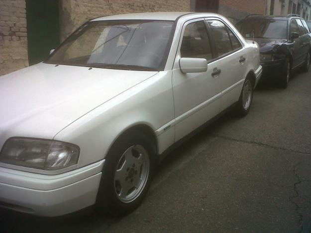 Mercedes c280 despiece de todo el coche año 1996